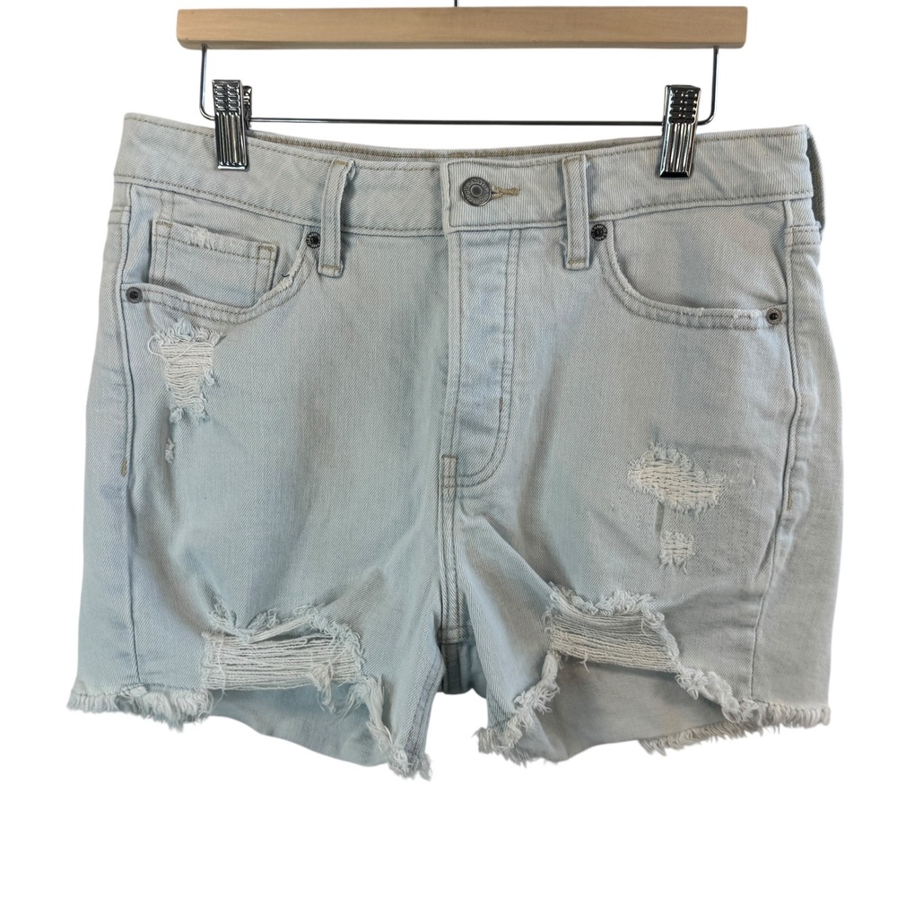 Old Navy O.G. Straight High Rise Distressed Denim Shorts Sz 6 Light Wash Raw Hem